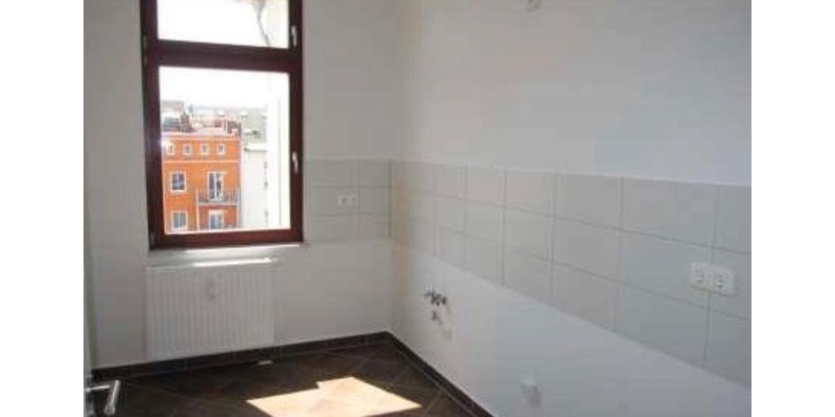 Dachgeschoßwohnung Magdeburg - 3 Zimmer, 87 m&sup2;, 870&euro; | Angebot:26311534