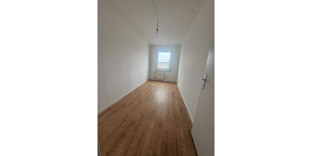Etagenwohnung Magdeburg Neue Neustadt - 4 Zimmer, 70 m&sup2;, 545&euro; | Angebot:25805151
