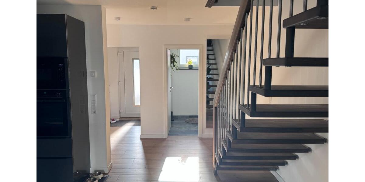 *Moderne Doppelhaushälfte* 4 zimmer