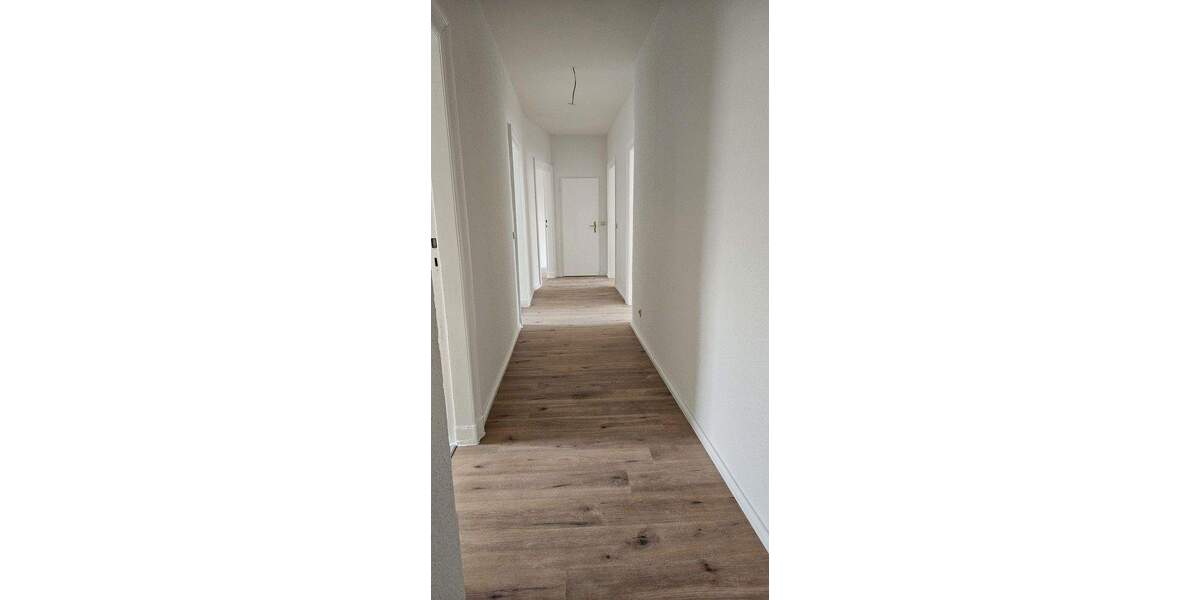 Etagenwohnung Magdeburg Stadtfeld Ost - 3 Zimmer, 92 m&sup2;, 835&euro; | Angebot:26167358