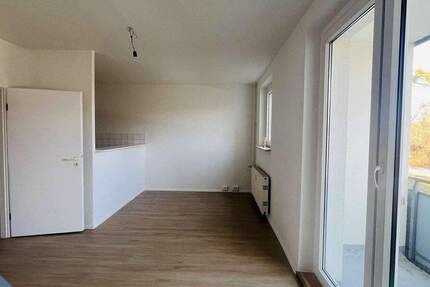 Wohnung Magdeburg Herrenkrug - 2 Zimmer, 48 m&sup2;, 99.000&euro; | Angebot:25739464