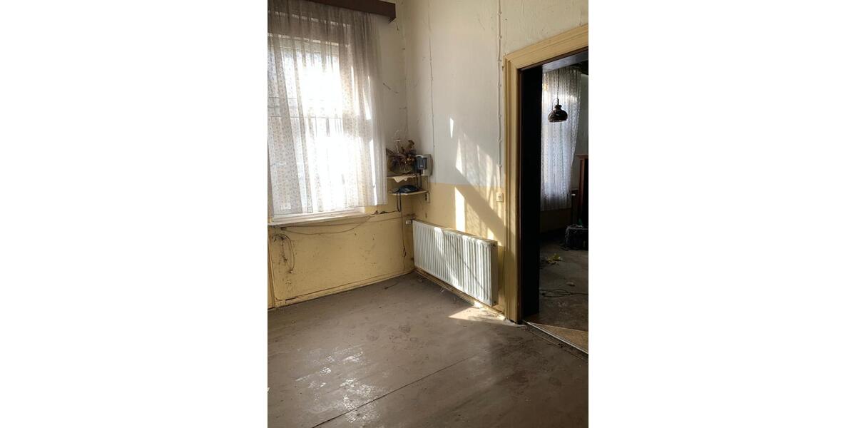 Mehrfamilienhaus, Wohnhaus Wolmirstedt - 18 Zimmer, 621 m&sup2;, 155.000&euro; | Angebot:27182517
