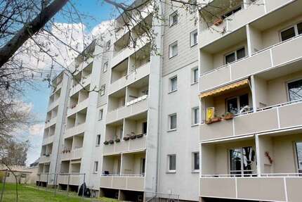Wohnung Magdeburg Sudenburg - 4 Zimmer, 65 m&sup2;, 393&euro; | Angebot:27229160
