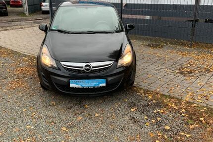 Opel Corsa 142.000 km 3.999 € Magdeburg - Rothensee 39126