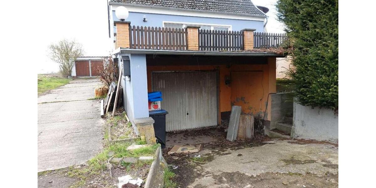 Einfamilienhaus Erxleben - 4 Zimmer, 135 m&sup2;, 90.000&euro; | Angebot:26636888