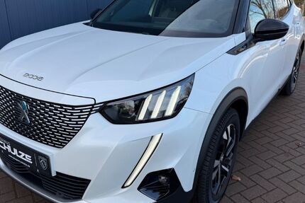 Peugeot 2008 37.826 km 18.690 &euro; Magdeburg 39110