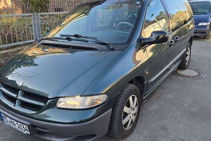Chrysler Voyager 175.550 km 3.500 &euro; Magdeburg 39116