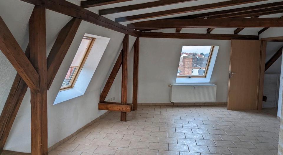 Dachgeschoßwohnung Schönebeck (Elbe) - 2 Zimmer, 74 m&sup2;, 429&euro; | Angebot:26663982