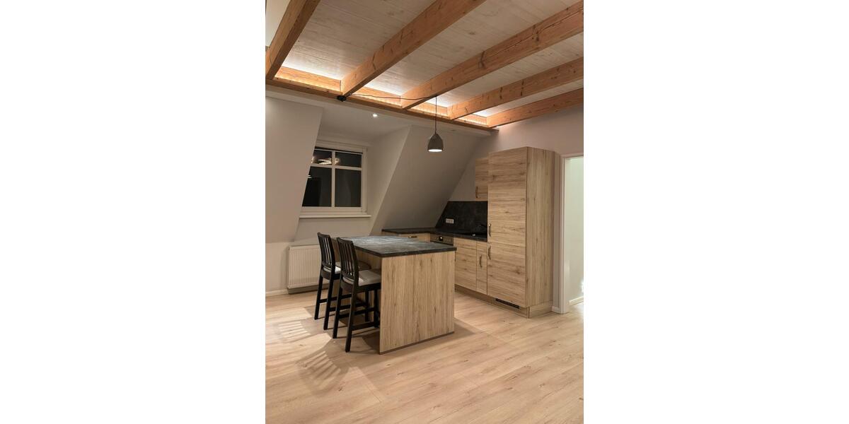 Dachgeschoßwohnung Haldensleben - 3 Zimmer, 85 m&sup2;, 790&euro; | Angebot:25403589