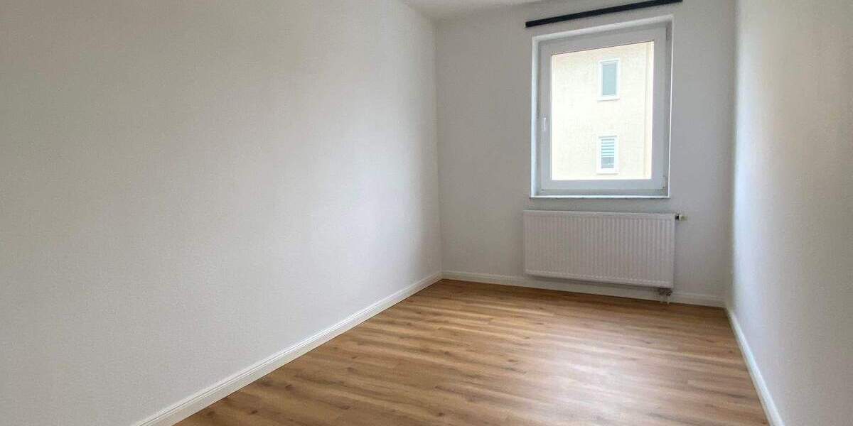 Zimmer Magdeburg Cracau - 3 Zimmer, 75 m&sup2;, 960&euro; | Angebot:25689621