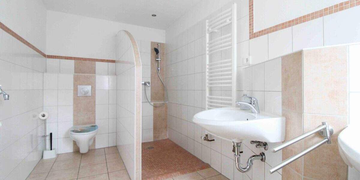 Einfamilienhaus Eilsleben - 8 Zimmer, 155.000&euro; | Angebot:25142566