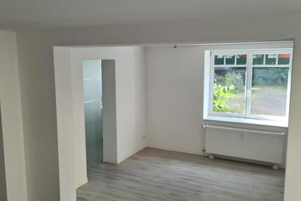 Wohnung Magdeburg Großer Silberberg - 1.5 Zimmer, 44 m&sup2;, 350&euro; | Angebot:24783858