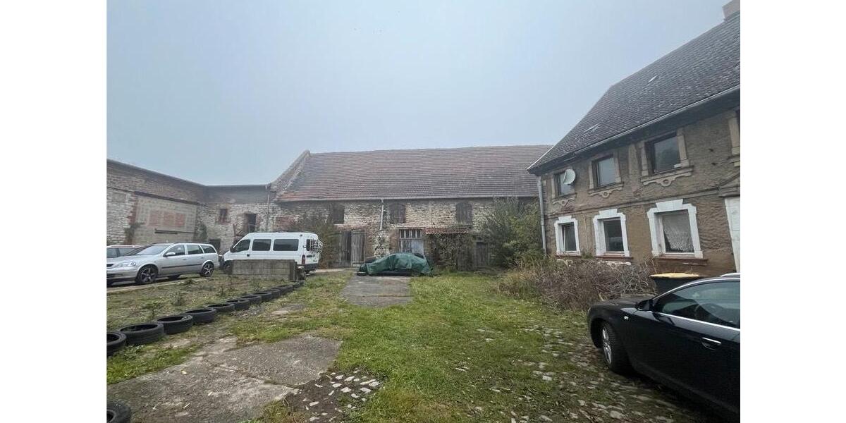 Bauernhaus, Landhaus Erxleben - 20 Zimmer, 750 m&sup2;, 69.000&euro; | Angebot:27023063