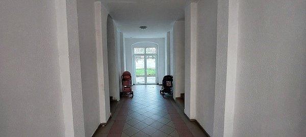 Dachgeschoßwohnung Magdeburg Beyendorf-Sohlen - 2 Zimmer, 50 m&sup2;, 290&euro; | Angebot:24479515