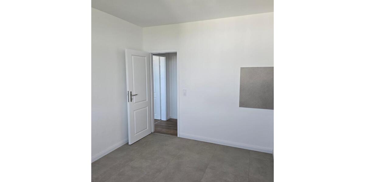 Dachgeschoßwohnung Magdeburg Ottersleben - 3 Zimmer, 72 m&sup2;, 125.000&euro; | Angebot:26944629