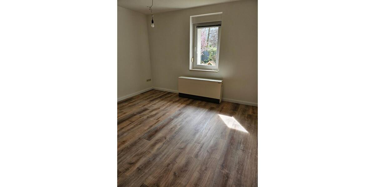 Erdgeschoßwohnung Erxleben - 2 Zimmer, 61 m&sup2;, 480&euro; | Angebot:25539989