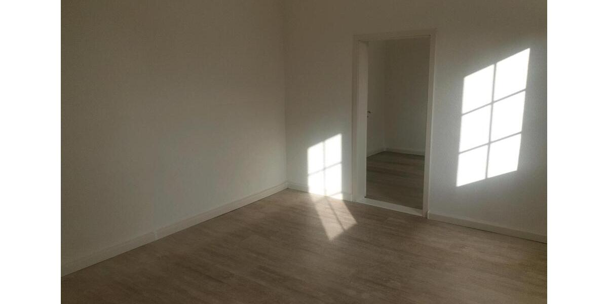 Erdgeschoßwohnung Bördeland - 4 Zimmer, 90 m&sup2;, 742&euro; | Angebot:25451808