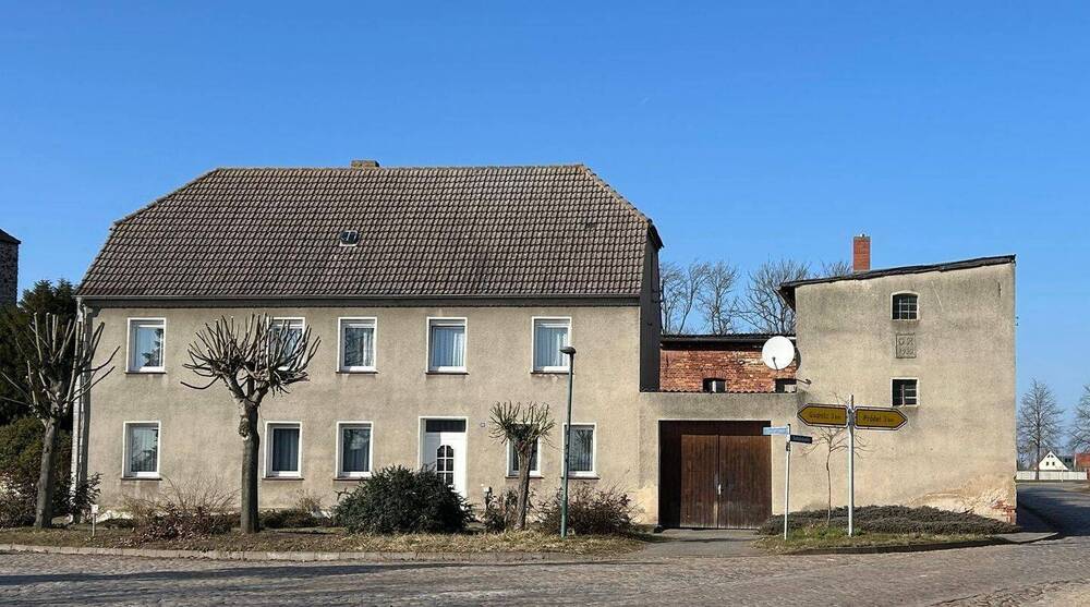 Einfamilienhaus Gommern Lübs - 8 Zimmer, 190 m&sup2;, 79.000&euro; | Angebot:25814301