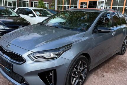 Kia ceed / Ceed 161.800 km 10.990 &euro; Magdeburg 39124