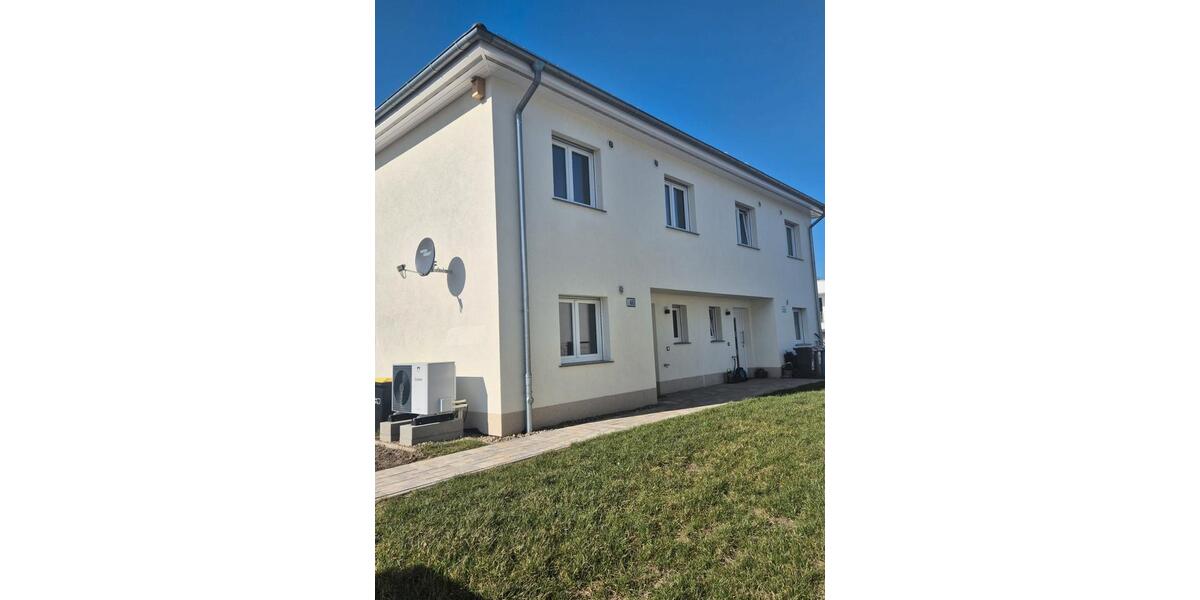 Etagenwohnung Magdeburg Hopfengarten - 5 Zimmer, 135 m&sup2;, 1.800&euro; | Angebot:26030166