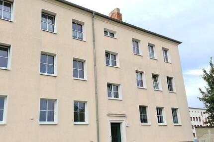 Renovierte drei Zimmer Wohnung - Gemütliche Oase in Magdeburg! 3 zimmer