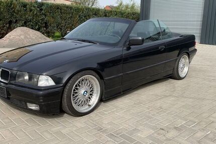 BMW 325