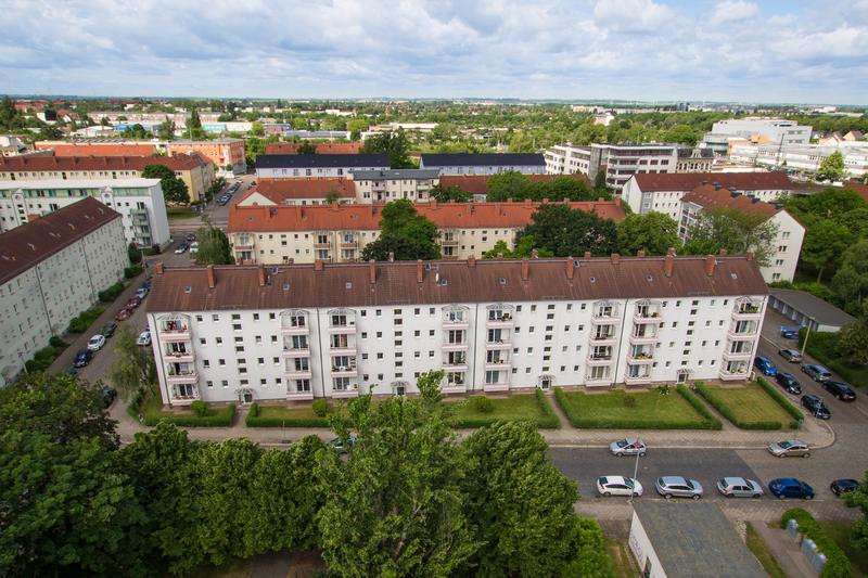 Wohnung zum Mieten in Magdeburg 275 € 34 m²