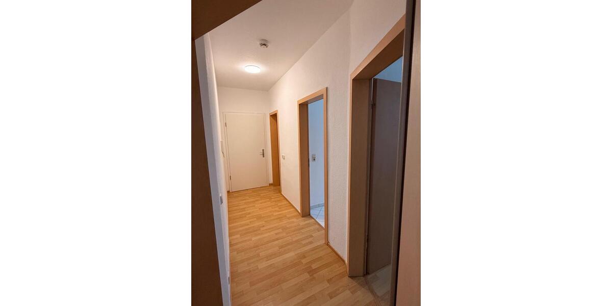 Etagenwohnung Magdeburg Hopfengarten - 2 Zimmer, 43 m&sup2;, 370&euro; | Angebot:24876454