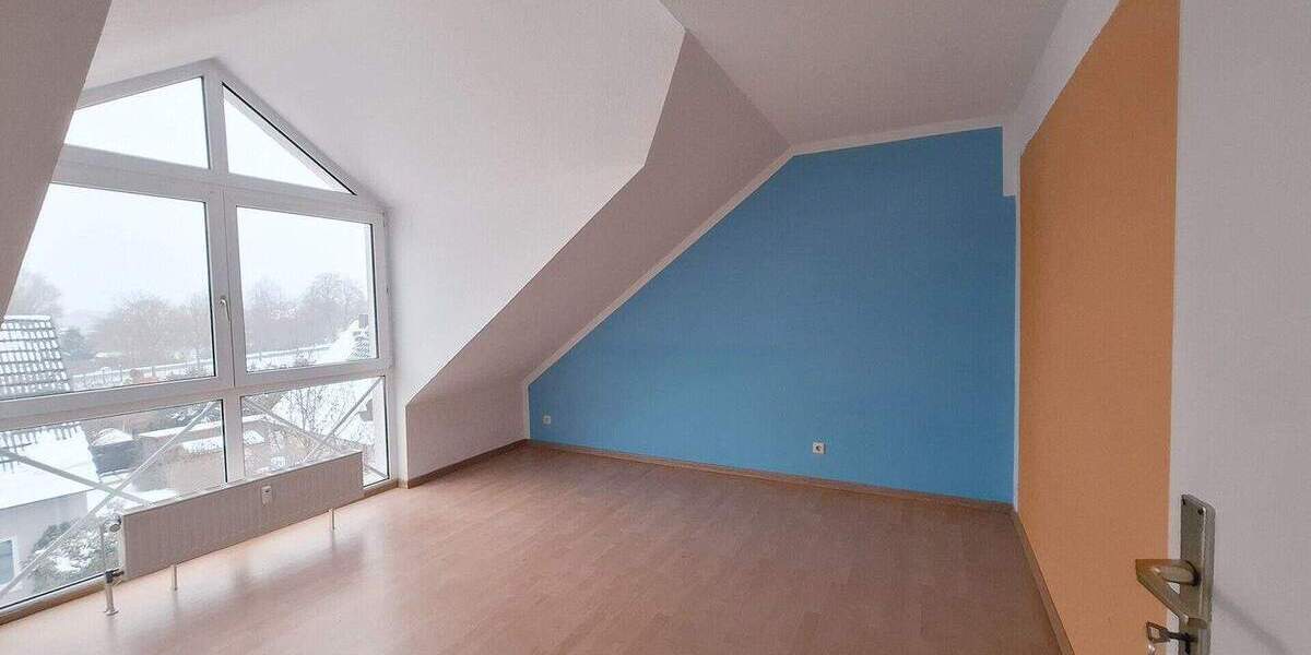 Etagenwohnung Magdeburg / Neu Olvenstedt Neu Olvenstedt - 3 Zimmer, 68 m&sup2;, 530&euro; | Angebot:25708342