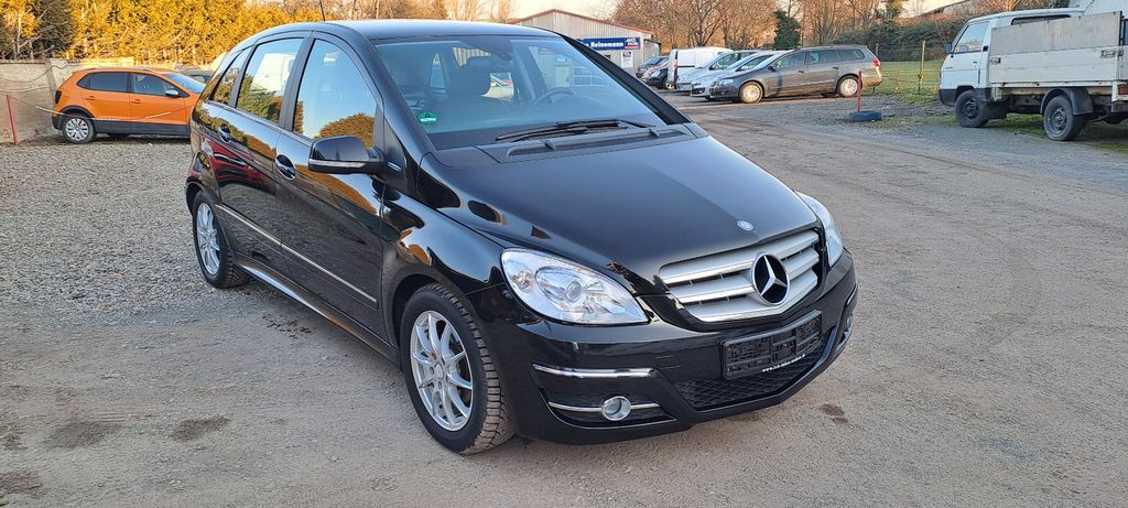Mercedes-Benz B 180 99.500 km 8.490 &euro; Egeln 39435