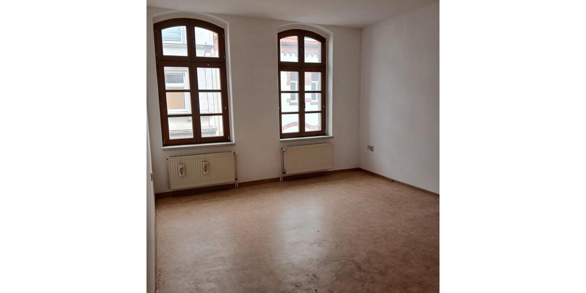 Etagenwohnung Oschersleben (Bode) - 3 Zimmer, 82 m&sup2;, 427&euro; | Angebot:26477201