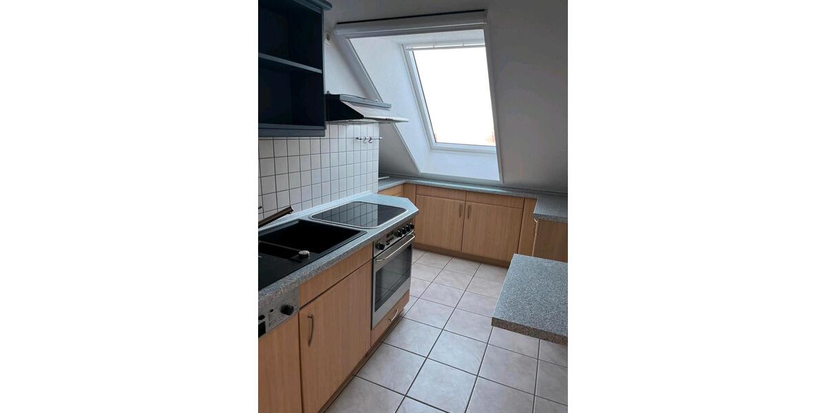Dachgeschoßwohnung Magdeburg Ottersleben - 3 Zimmer, 79 m&sup2;, 761&euro; | Angebot:26021685