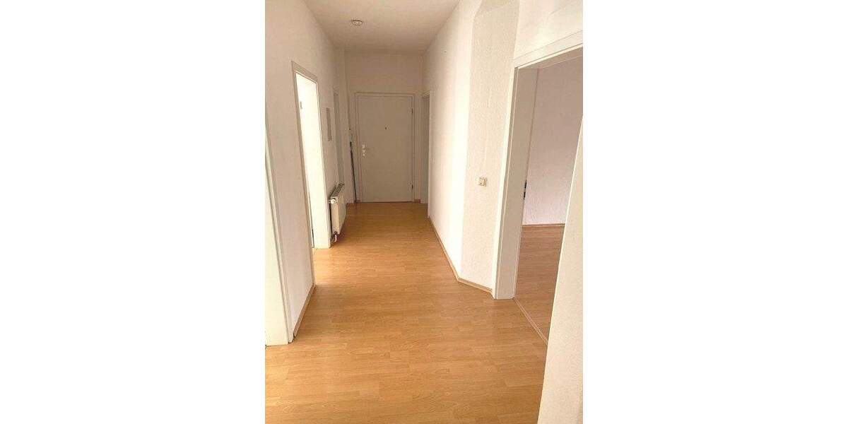 Helle sonnige 4-R-Wohnung san. Altbau:im EG.104 m² in MD.Stadtfeld-Ost zu vermieten! 4 zimmer