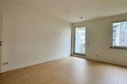 Wohnung zum Mieten in Magdeburg 299 € 37 m² 1 zimmer