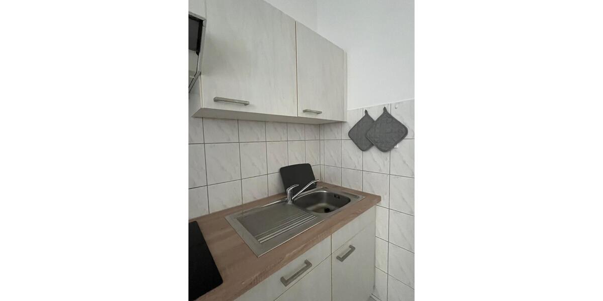 Etagenwohnung Magdeburg Brückfeld - 1 Zimmer, 41 m&sup2;, 410&euro; | Angebot:27650168