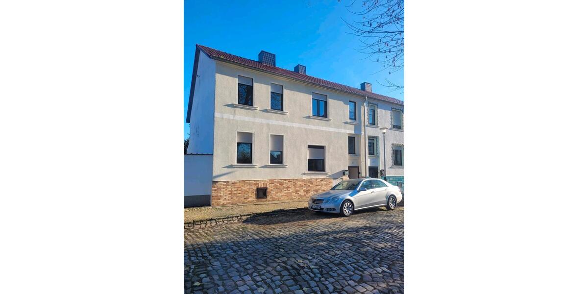 Einfamilienhaus Börde-Hakel Hakel - 9 Zimmer, 200 m&sup2;, 100.000&euro; | Angebot:26278609