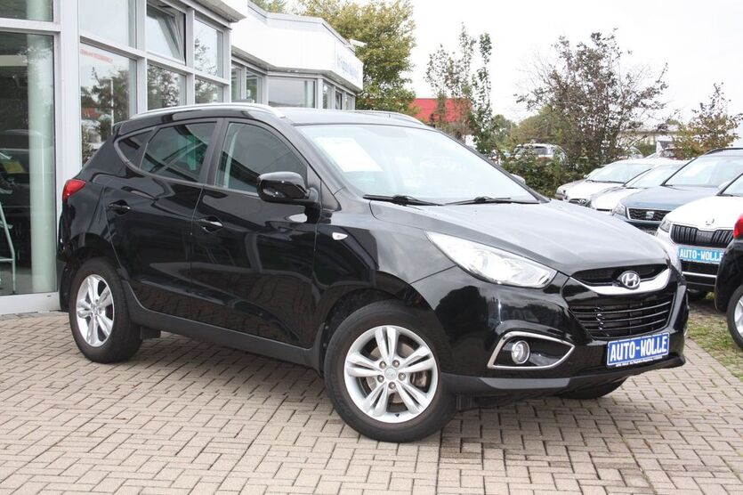 Hyundai ix35 60.877 km 10.950 € Magdeburg 39120