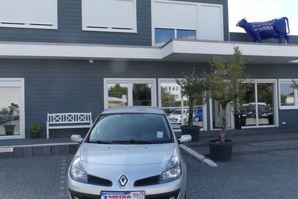 Renault Clio 136.000 km 4.500 € Magdeburg 39108