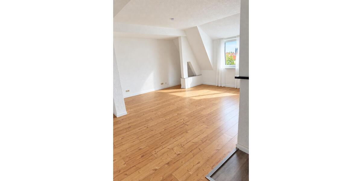 Etagenwohnung Magdeburg Leipziger Straße - 3 Zimmer, 102 m&sup2;, 765&euro; | Angebot:27533105