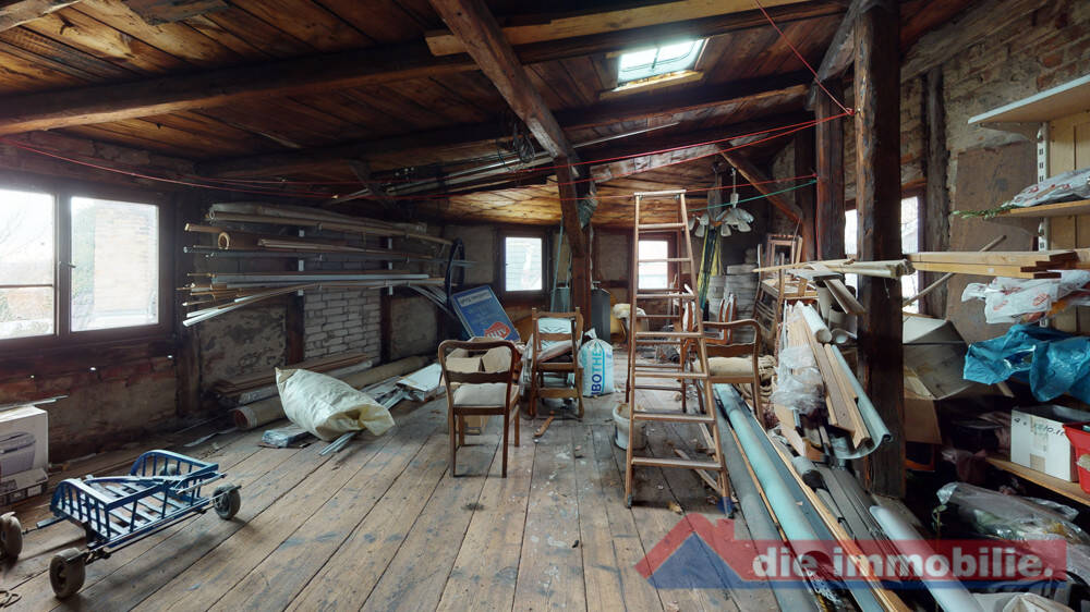 Mehrfamilienhaus, Wohnhaus Wolmirstedt - 1 Zimmer, 320 m&sup2;, 330.000&euro; | Angebot:25708718