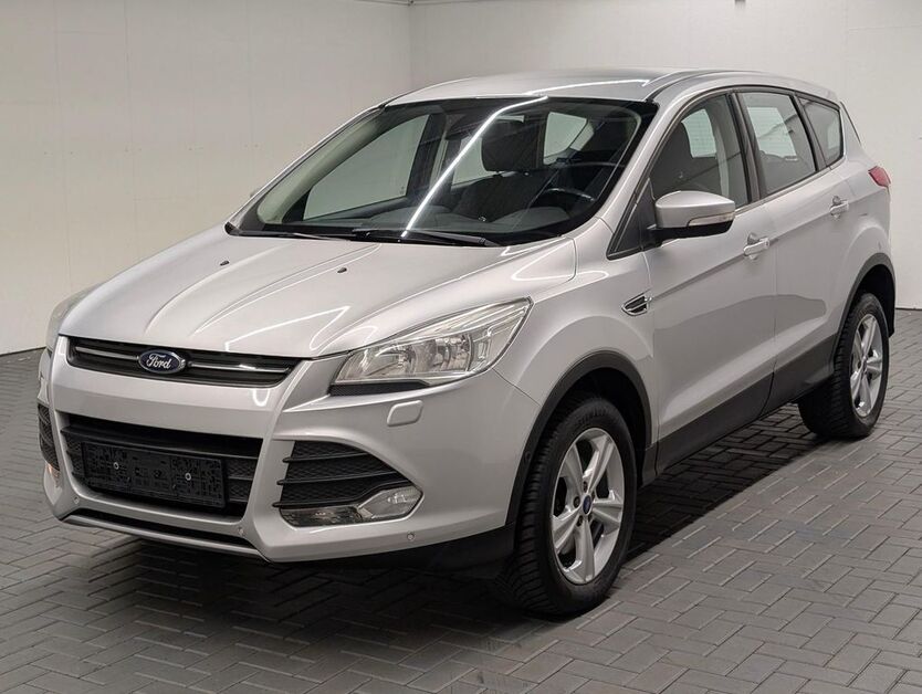 Ford Kuga 126.820 km 11.480 € Langenweddingen 39171