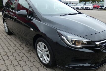 Opel Astra 81.234 km 12.187 € Magdeburg 39120