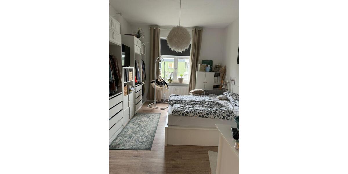 Etagenwohnung Magdeburg - 4.5 Zimmer, 140 m&sup2;, 220.000&euro; | Angebot:27133930