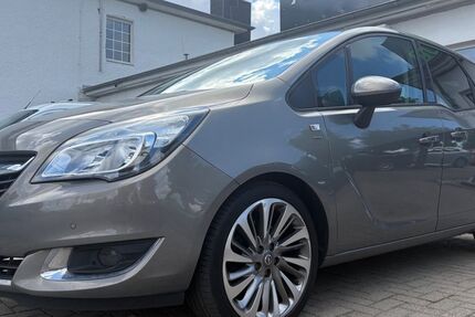 Opel Meriva 109.000 km 8.590 &euro; Magdeburg 39120
