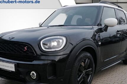 Mini Countryman S (Cooper) 51.573 km 32.390 &euro; Magdeburg 39108