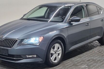 Skoda Superb 134.000 km 13.480 &euro; Langenweddingen 39171