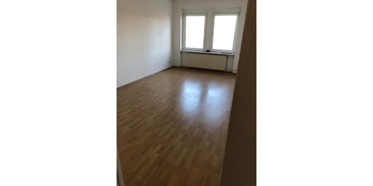 Erdgeschoßwohnung Magdeburg Neue Neustadt - 2.5 Zimmer, 67 m&sup2;, 420&euro; | Angebot:24819838