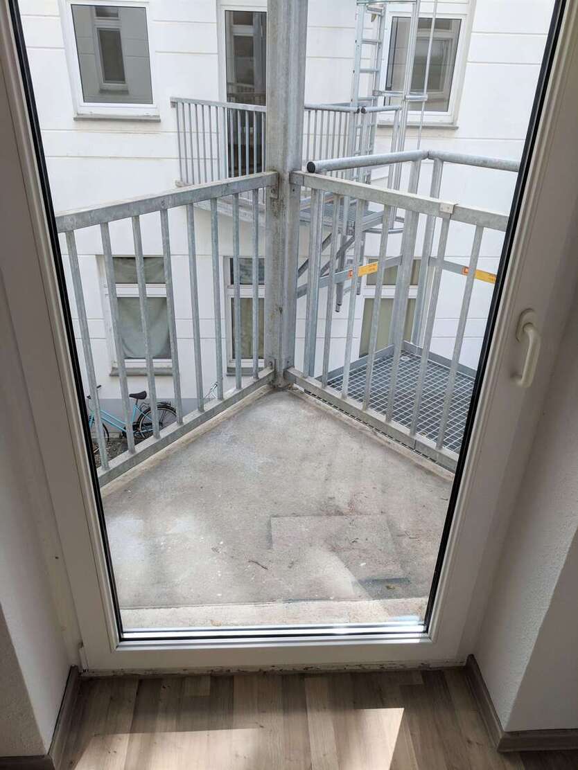 kleine 1 Zimmer-Wohnung in ruhiger Lagen *mit Küche* 1 zimmer