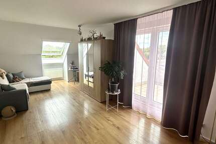 Wohnung Oschersleben - 2 Zimmer, 64 m&sup2;, 360&euro; | Angebot:26745344