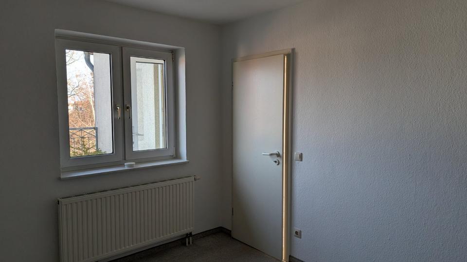 Dachgeschoßwohnung Calbe (Saale) - 2 Zimmer, 57 m&sup2;, 43.000&euro; | Angebot:24688385